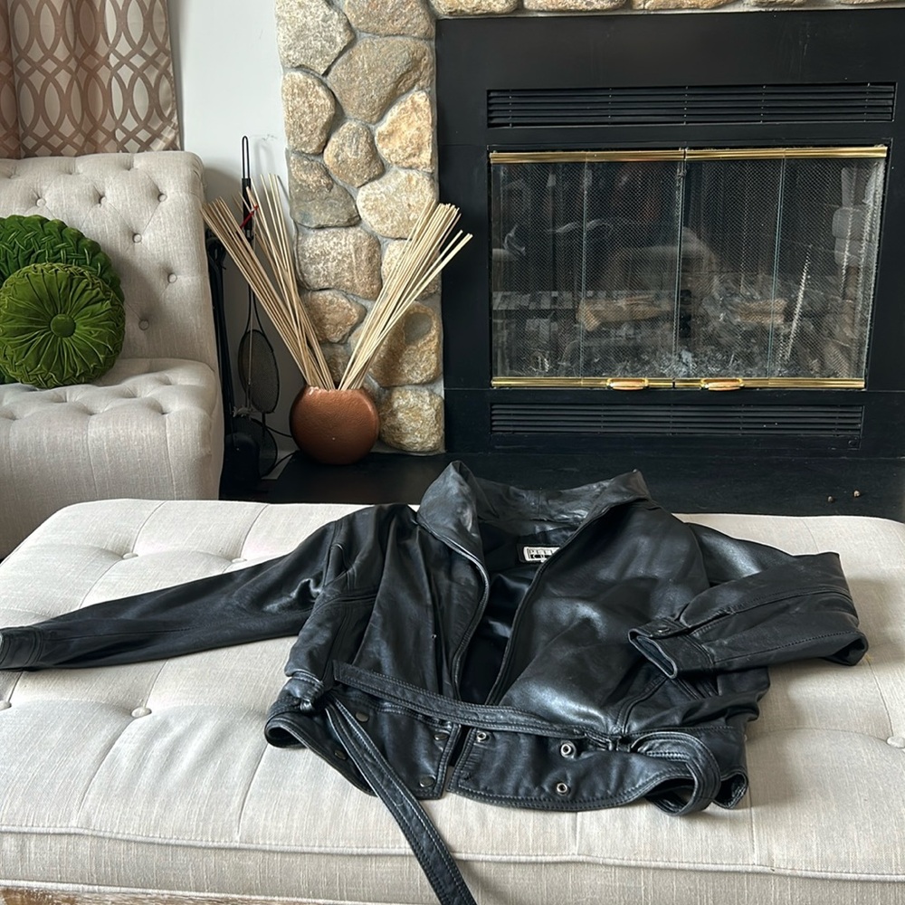 Pelle Cuir 80s Bomber VTG Black Leather Jacket Satin Lining Size Medium